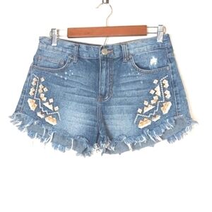Free People Shorts Tulum Embroidered Distressed Raw Hem Demin Jean Size 27